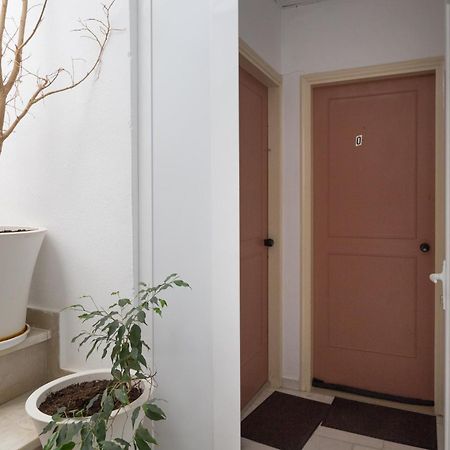 Theo Apartments 레팀노 외부 사진