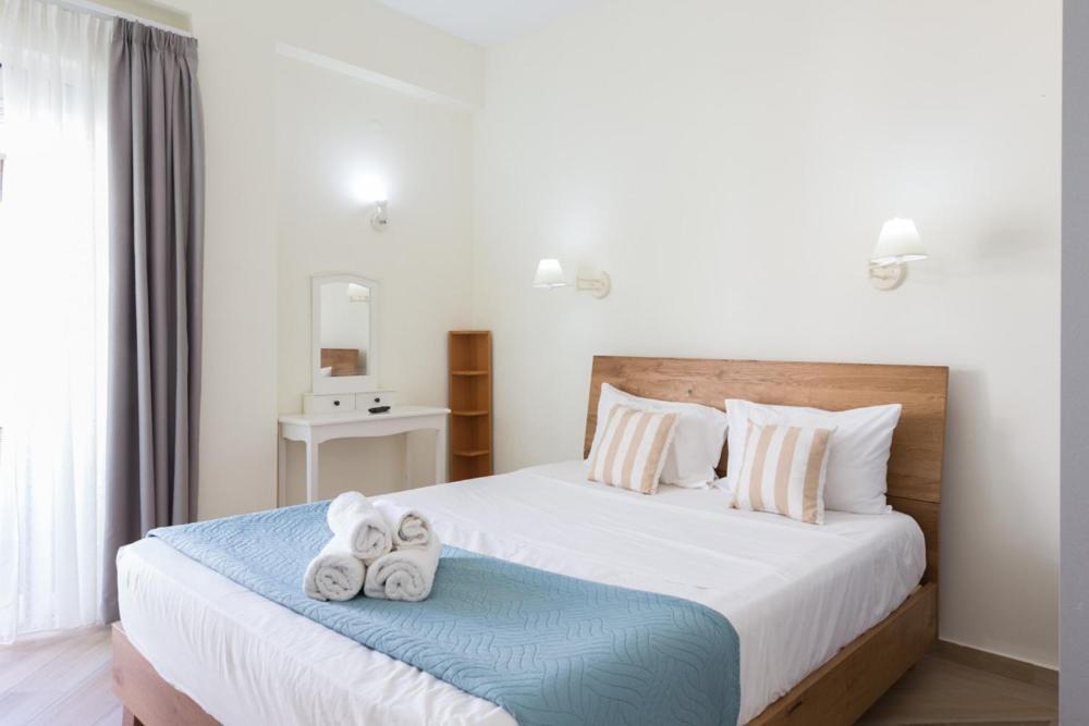 Theo Apartments 레팀노 외부 사진