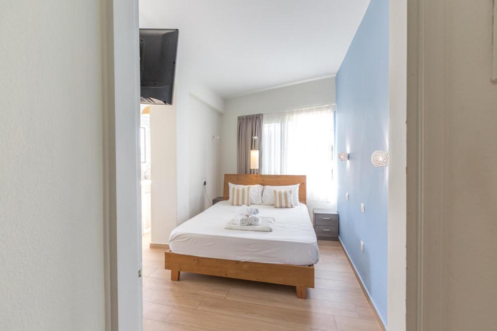 Theo Apartments 레팀노 외부 사진